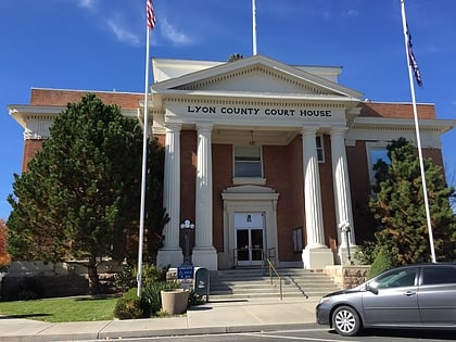 lyon county courthouse yerington