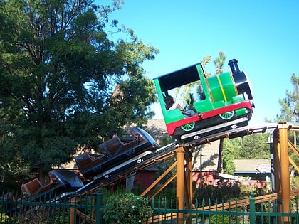 magic flyer roller coaster santa clarita