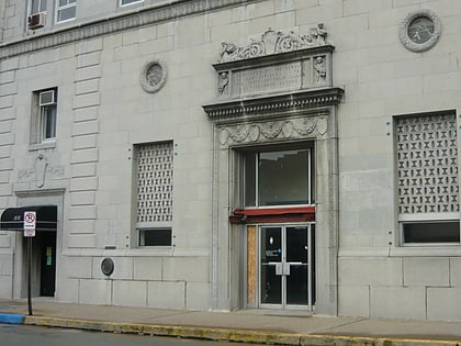 citizens national bank of latrobe