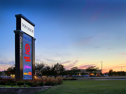 The Shoppes at College Hills