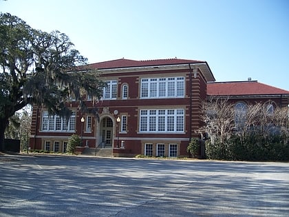 East Side School