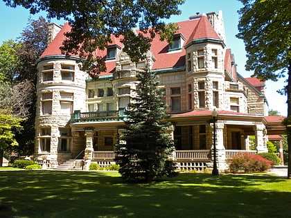 richard f newcomb house quincy