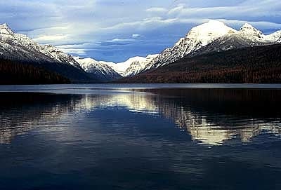 bowman lake glacier nationalpark