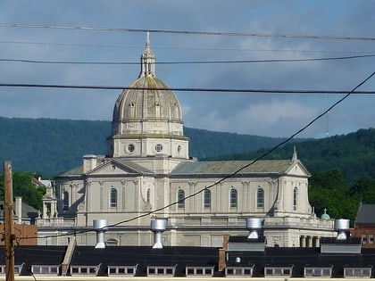 cathedrale du saint sacrement daltoona