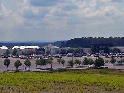 galleria at crystal run middletown