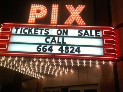 pix theatre lapeer