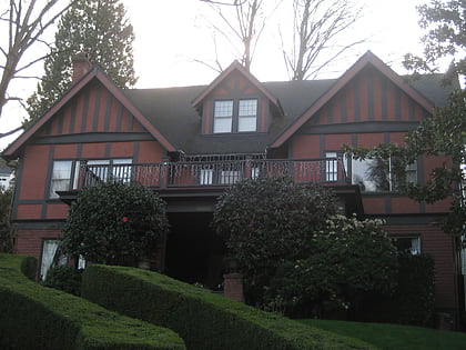 louis and bessie tarpley house portland