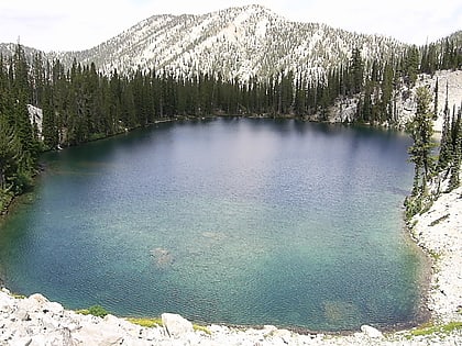 diamond lake sawtooth wilderness