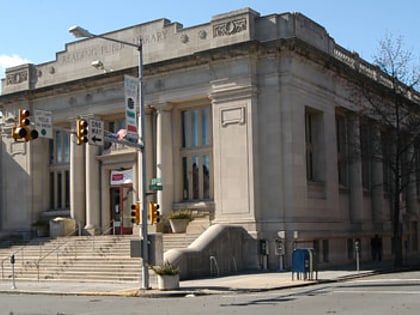 reading public library