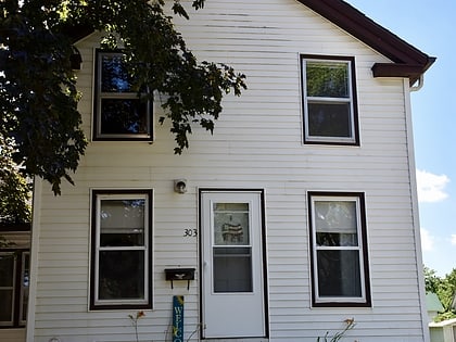 henry taubman house maquoketa