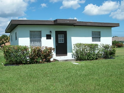 zora neale hurston house fort pierce