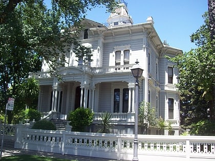 McHenry Mansion