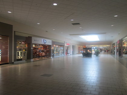 Chautauqua Mall