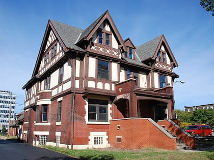 dr william gifford house cleveland