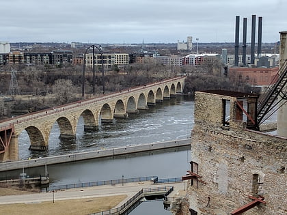 stone arch bridge mineapolis