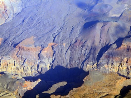 lava falls trail parc national du grand canyon