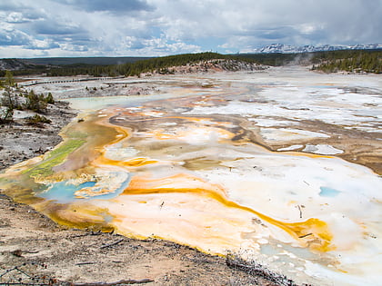 norris geyser basin yellowstone national park