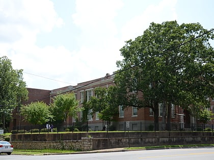 Robert E. Lee School