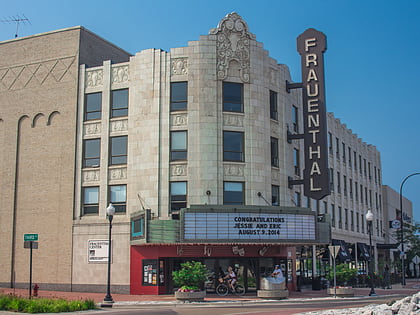 frauenthal center for the performing arts muskegon