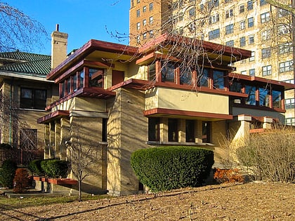 emil bach house chicago
