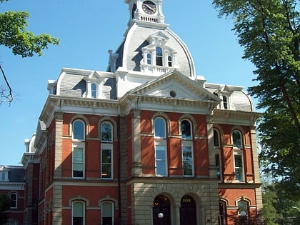 Warren County Courthouse