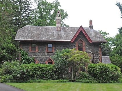 Dederer Stone House-Stonehurst