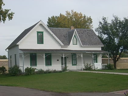 thomas d campbell house grand forks