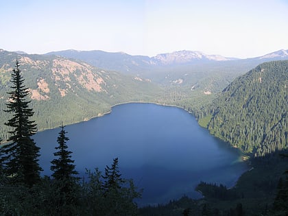 walupt lake goat rocks wilderness