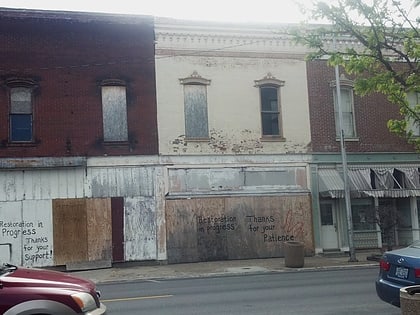 Buildings at 207–209 South Main St.