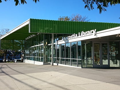 anacostia neighborhood library waszyngton