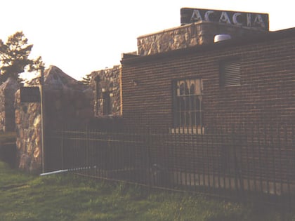 acacia park cemetery chicago