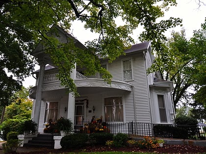 moore dalton house poplar bluff