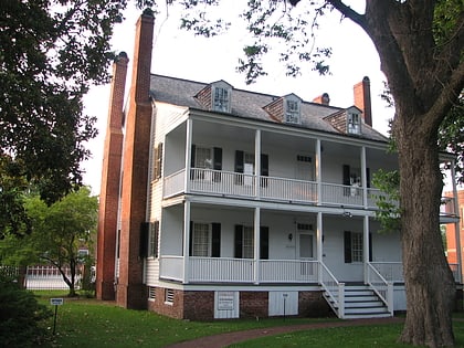attmore oliver house new bern
