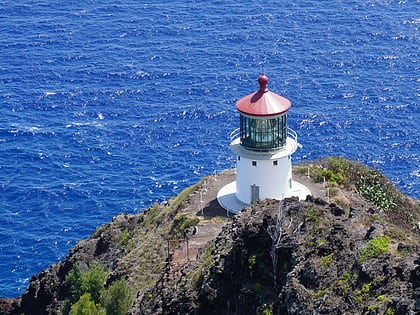 makapuu point lighthouse oahu