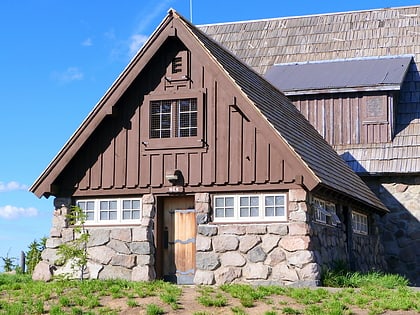 comfort station no 72 parc national de crater lake