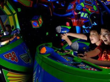 Buzz Lightyear Astro Blasters