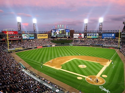 guaranteed rate field chicago