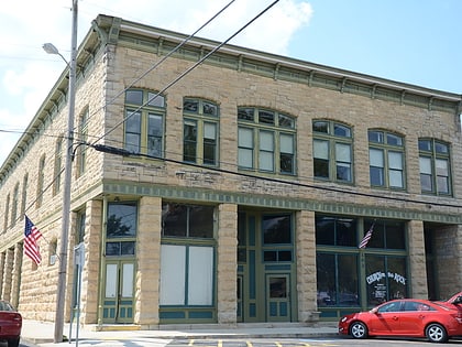 layton building yellville