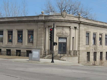 Waukegan Public Library