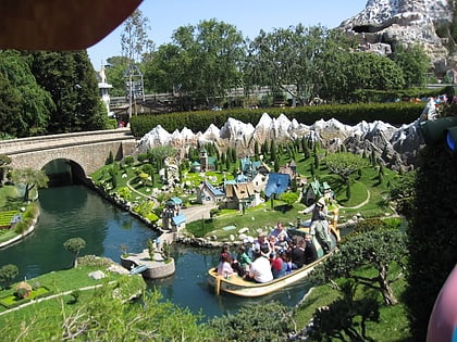 storybook land canal anaheim