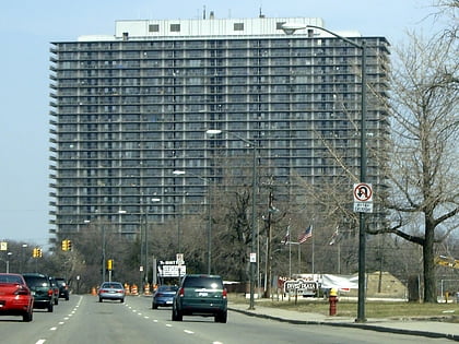 Jeffersonian Apartments