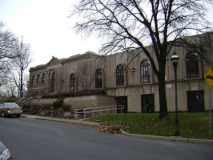 easton area public library