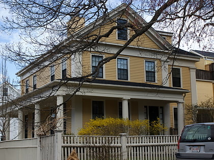 Buildings at 110–112 Inman Street