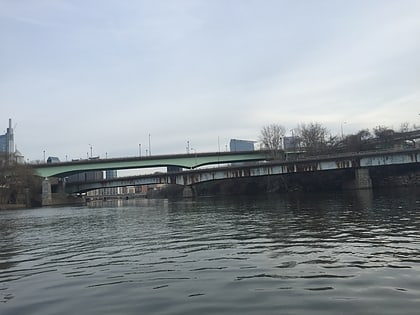 Spring Garden Street Bridge