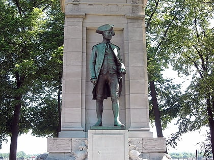 statuaire de la revolution americaine washington
