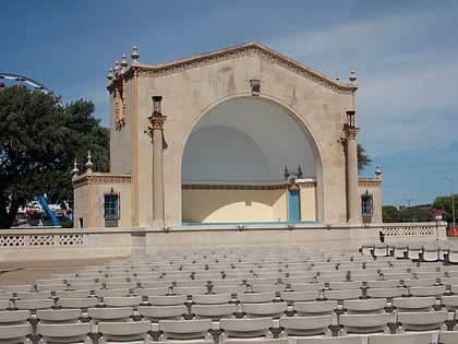 LeClaire Park Bandshell