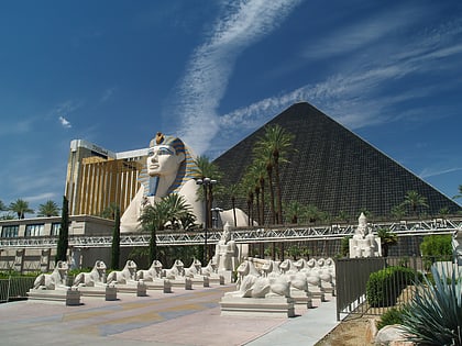 luxor hotel and casino las vegas