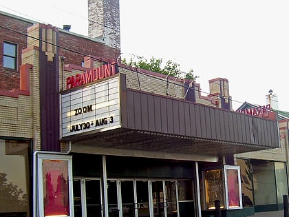 paramount theatre middletown