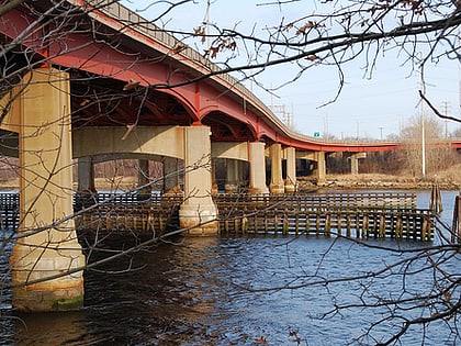 henderson bridge east providence