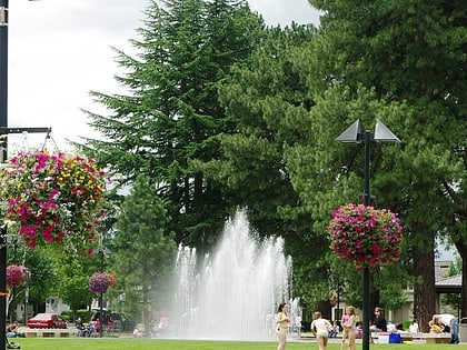 beaverton city fountain park